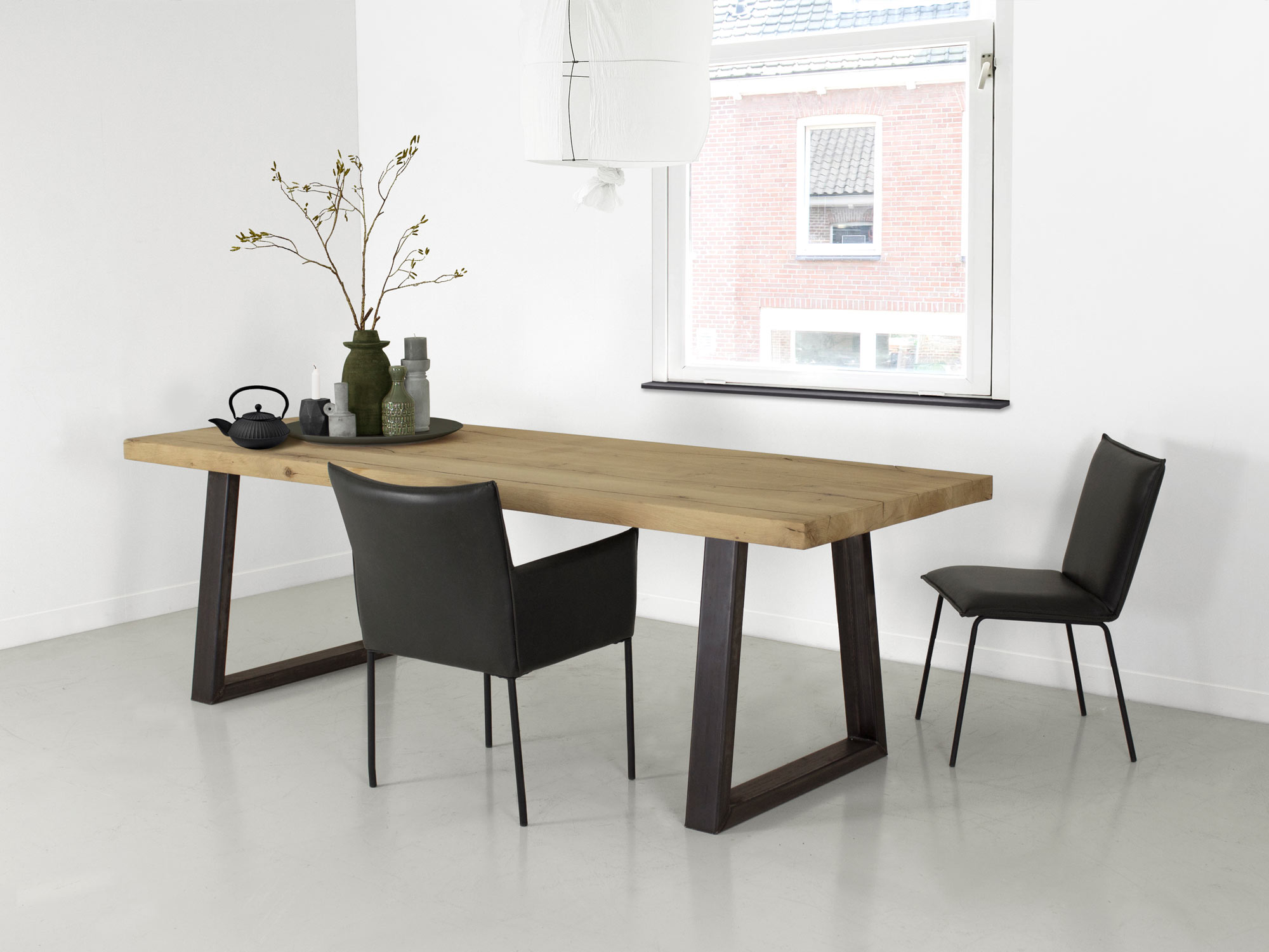 kringen op houten tafel free eettafel levi eikenhout robuust with kringen uit kringen op houten tafel free eettafel levi eikenhout robuust with kringen uit